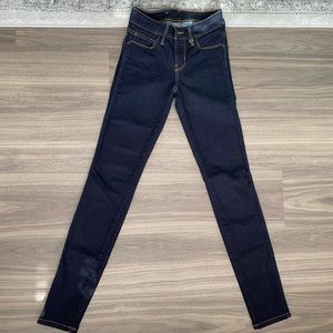 Women’s Guess jeans like new size 23